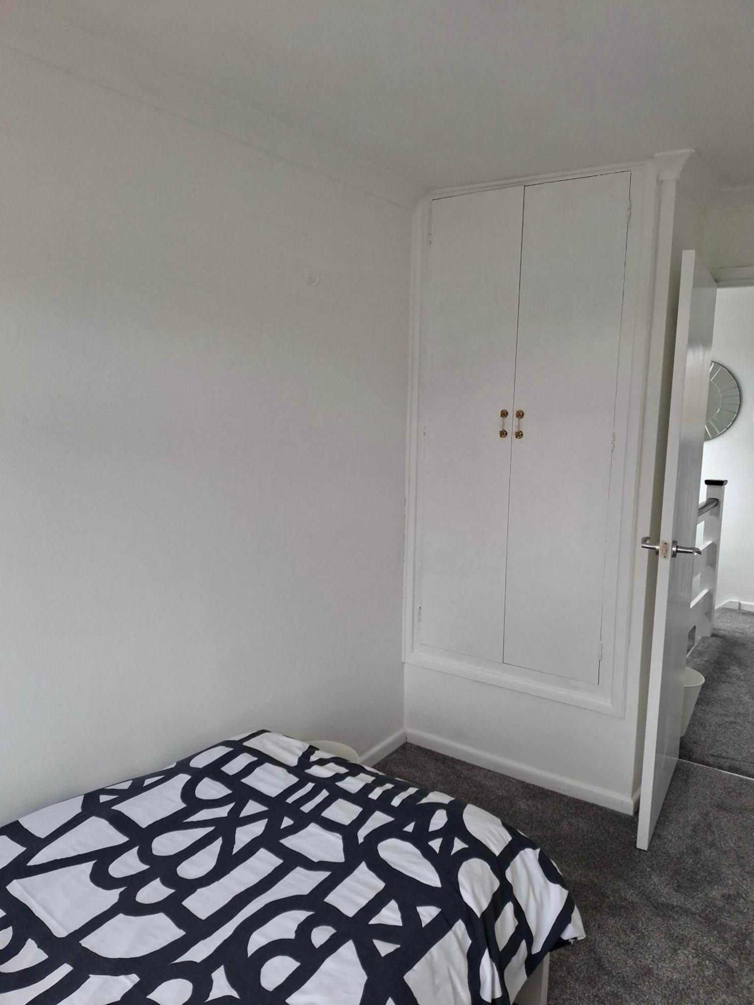 Nicely Decorated 3 Bedroom House Near Heathrow, London Staines-upon-Thames Kültér fotó