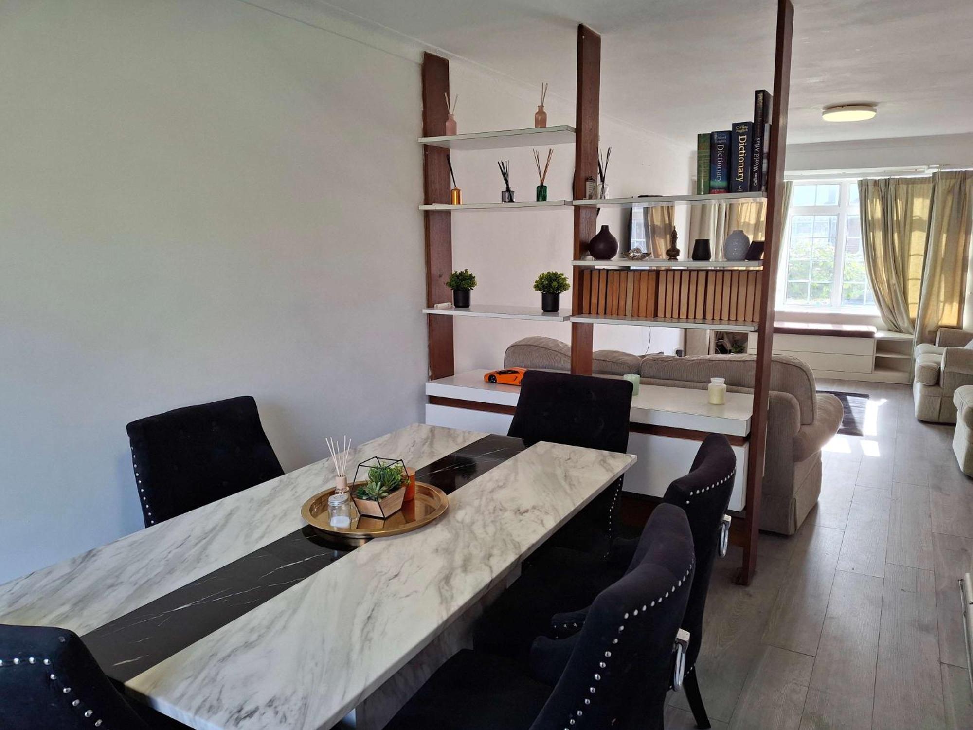 Nicely Decorated 3 Bedroom House Near Heathrow, London Staines-upon-Thames Kültér fotó