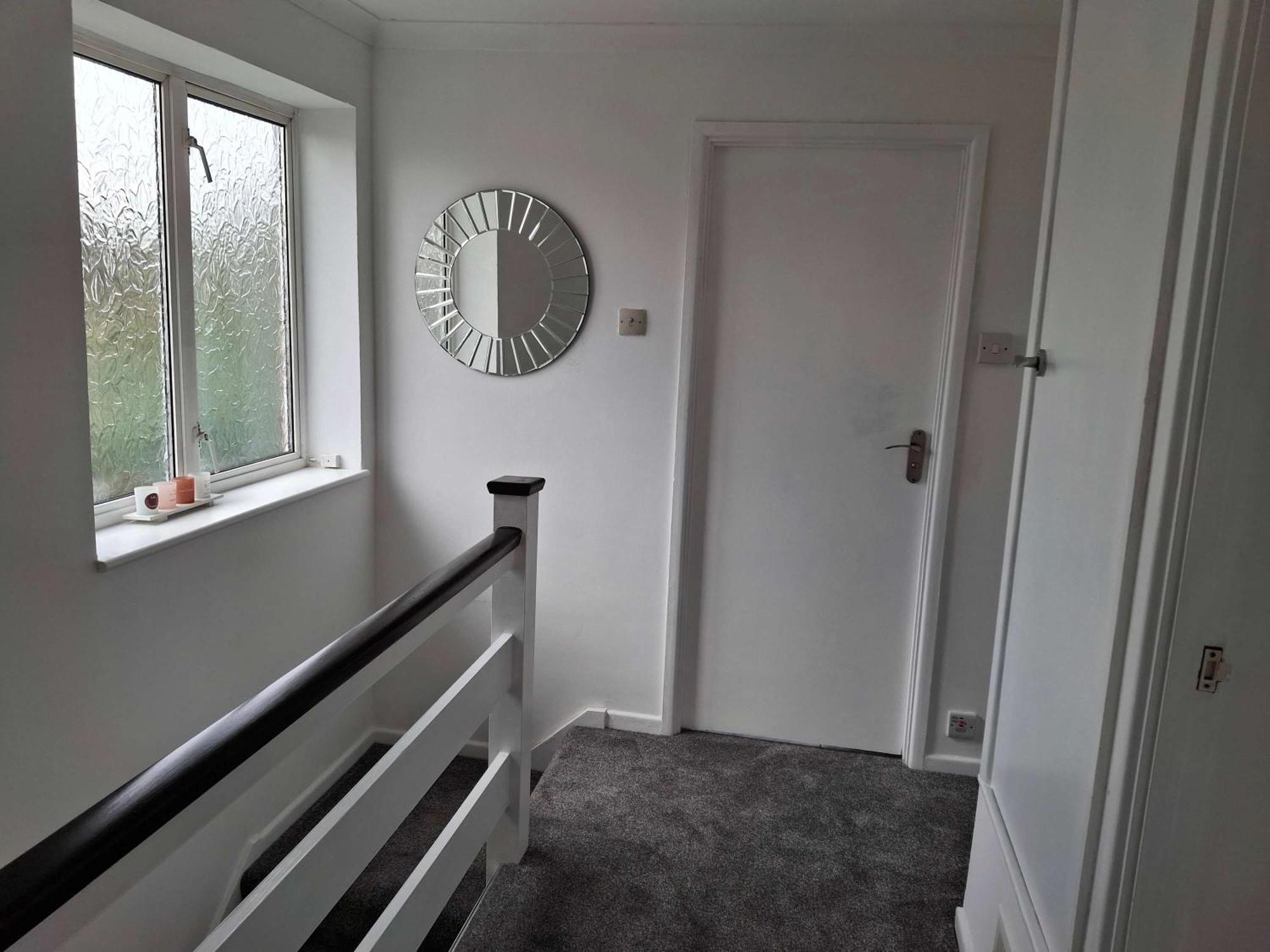 Nicely Decorated 3 Bedroom House Near Heathrow, London Staines-upon-Thames Kültér fotó